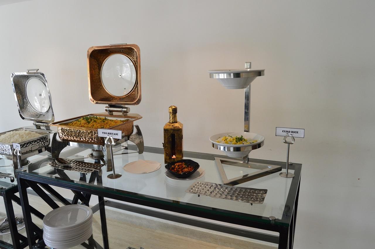 Vivid A Boutique Hotel Tiruchirappalli Extérieur photo