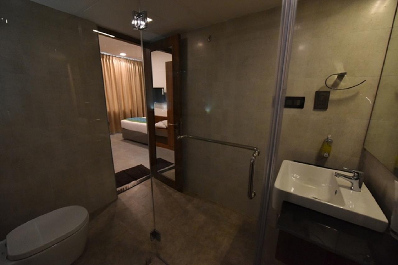 Vivid A Boutique Hotel Tiruchirappalli Extérieur photo