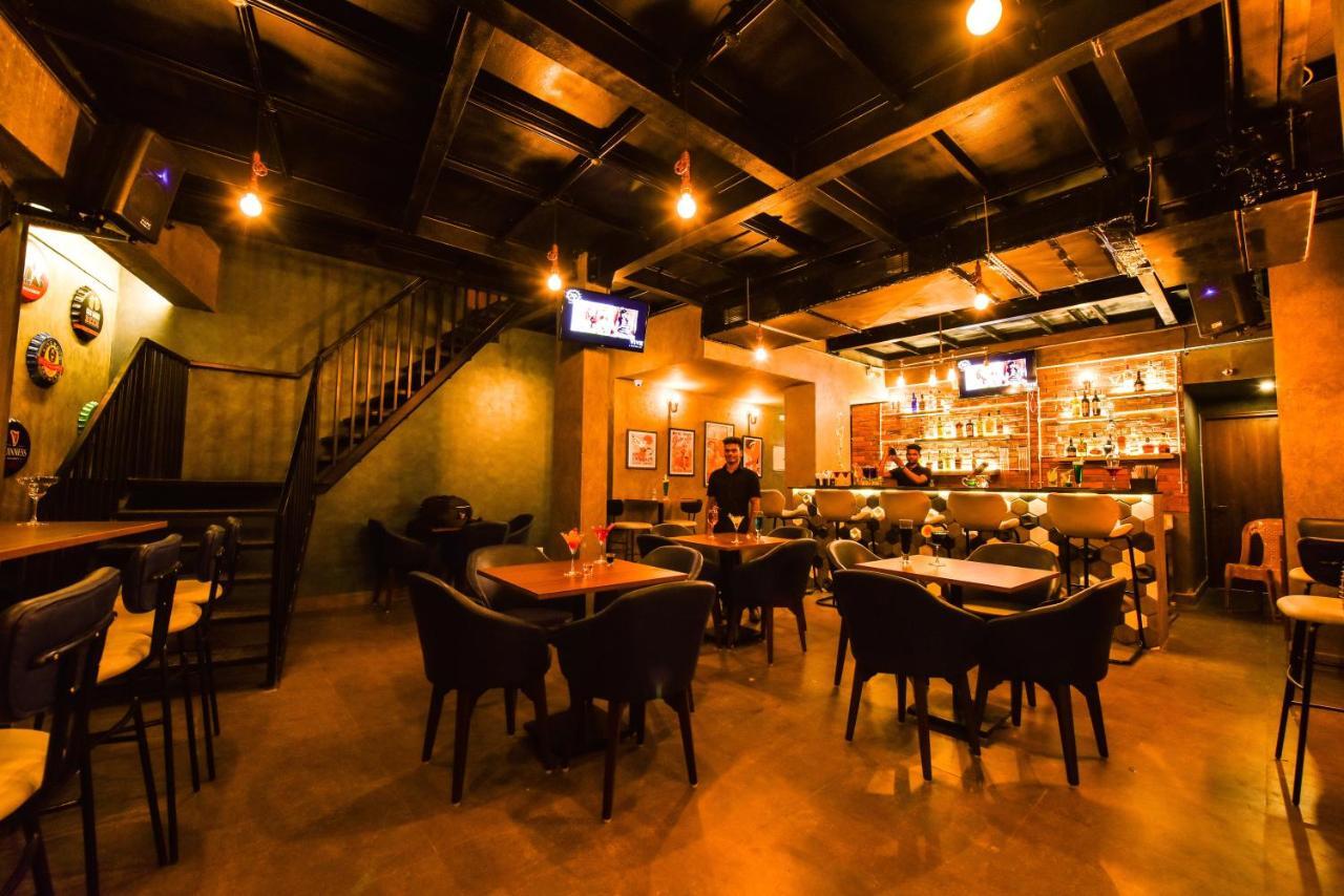 Vivid A Boutique Hotel Tiruchirappalli Extérieur photo